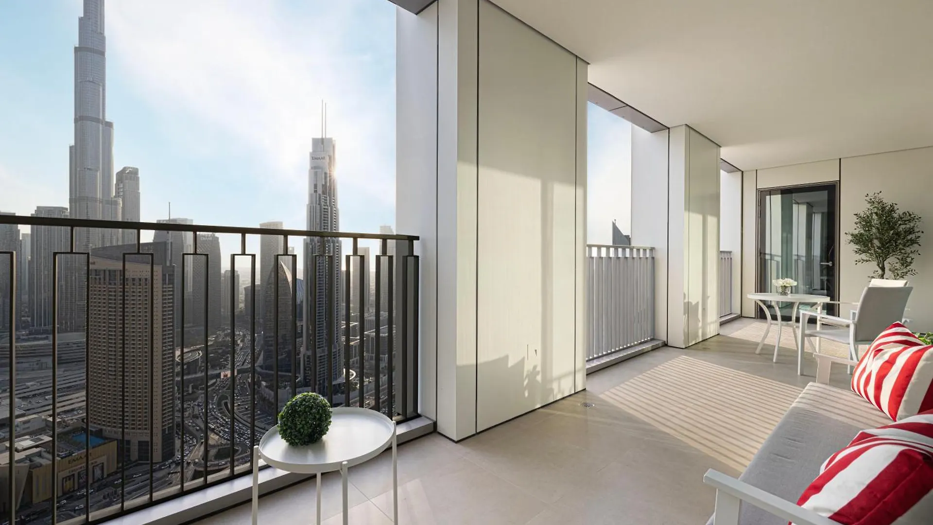 Magnificent - Luxurious 3+ 1 Bedroom With Burj Khalifa View Dubai 0*,  United Arab Emirates