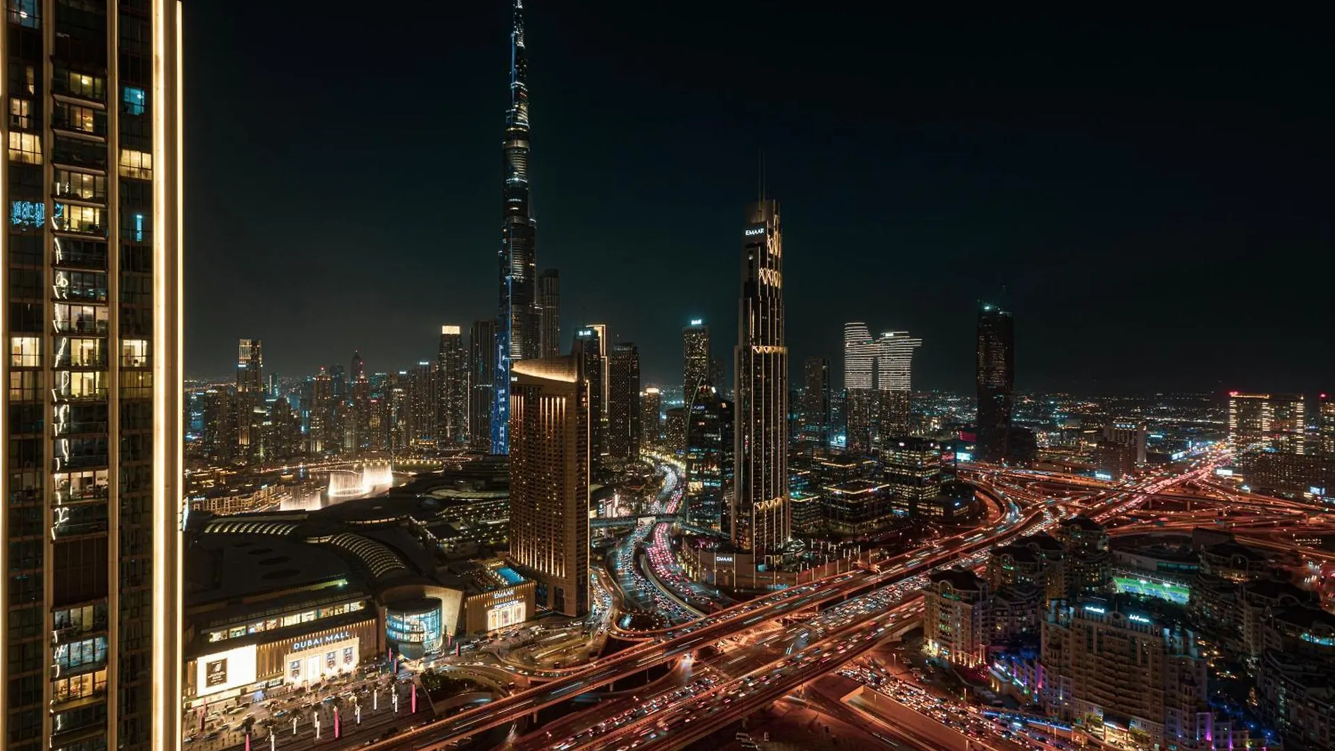 Magnificent - Luxurious 3+ 1 Bedroom With Burj Khalifa View Dubai